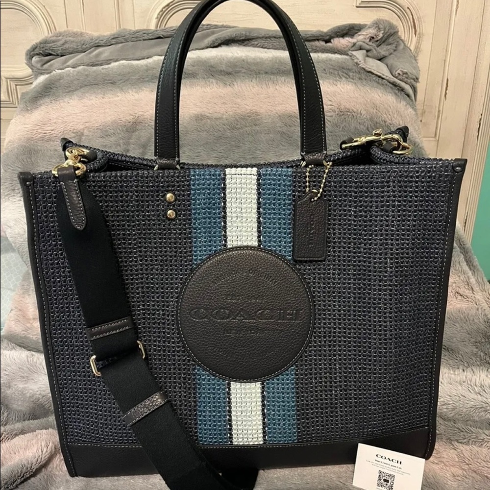 Coach Dempsey Tote 40